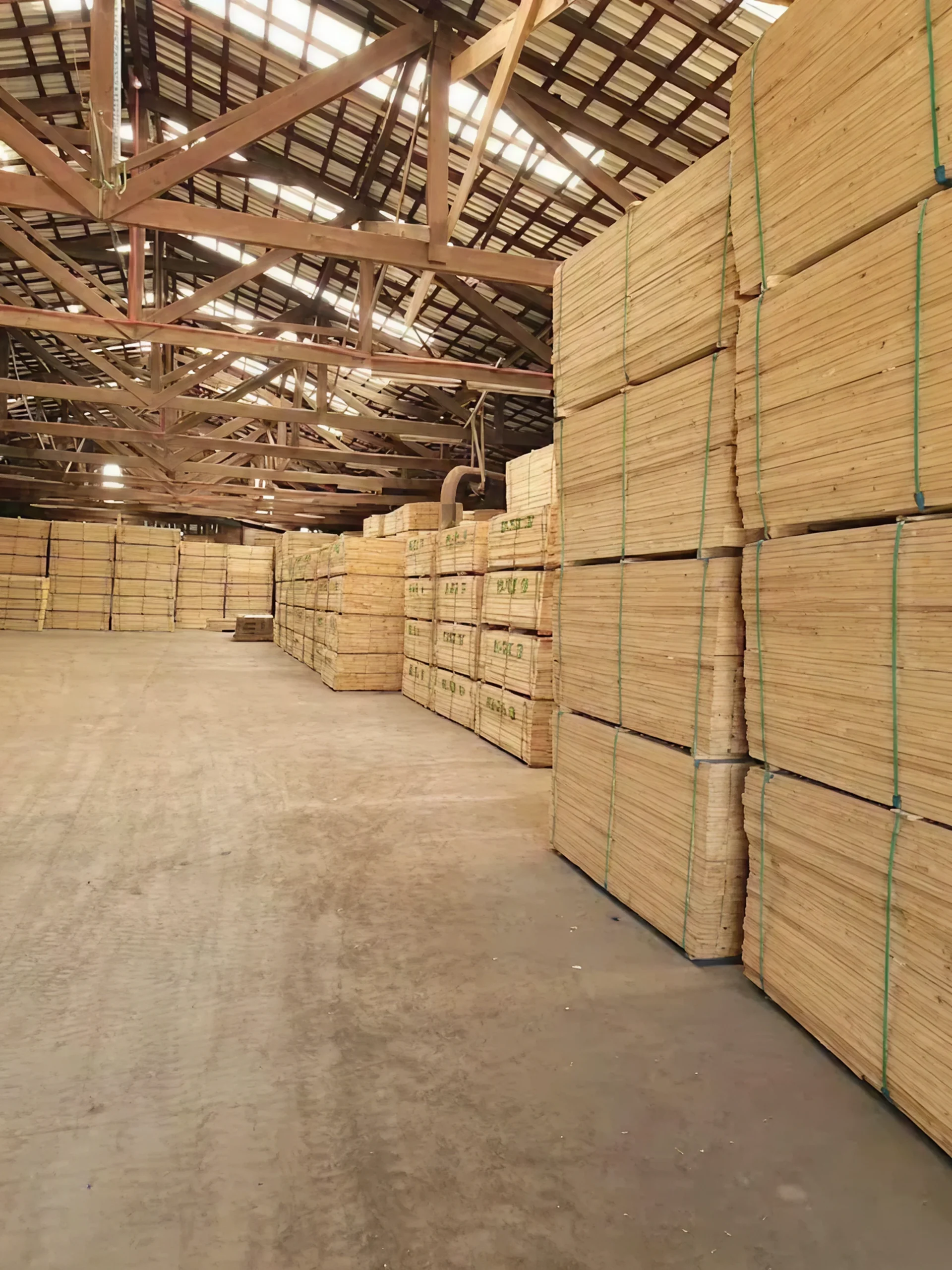 pallets e cercas de madeira em Santa Catarina